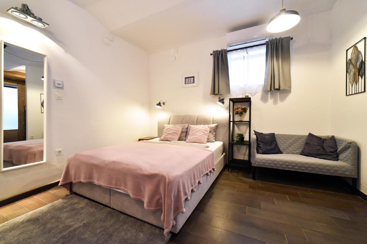 Manuela Varsavska Studio Apartments Zagreb Exteriör bild