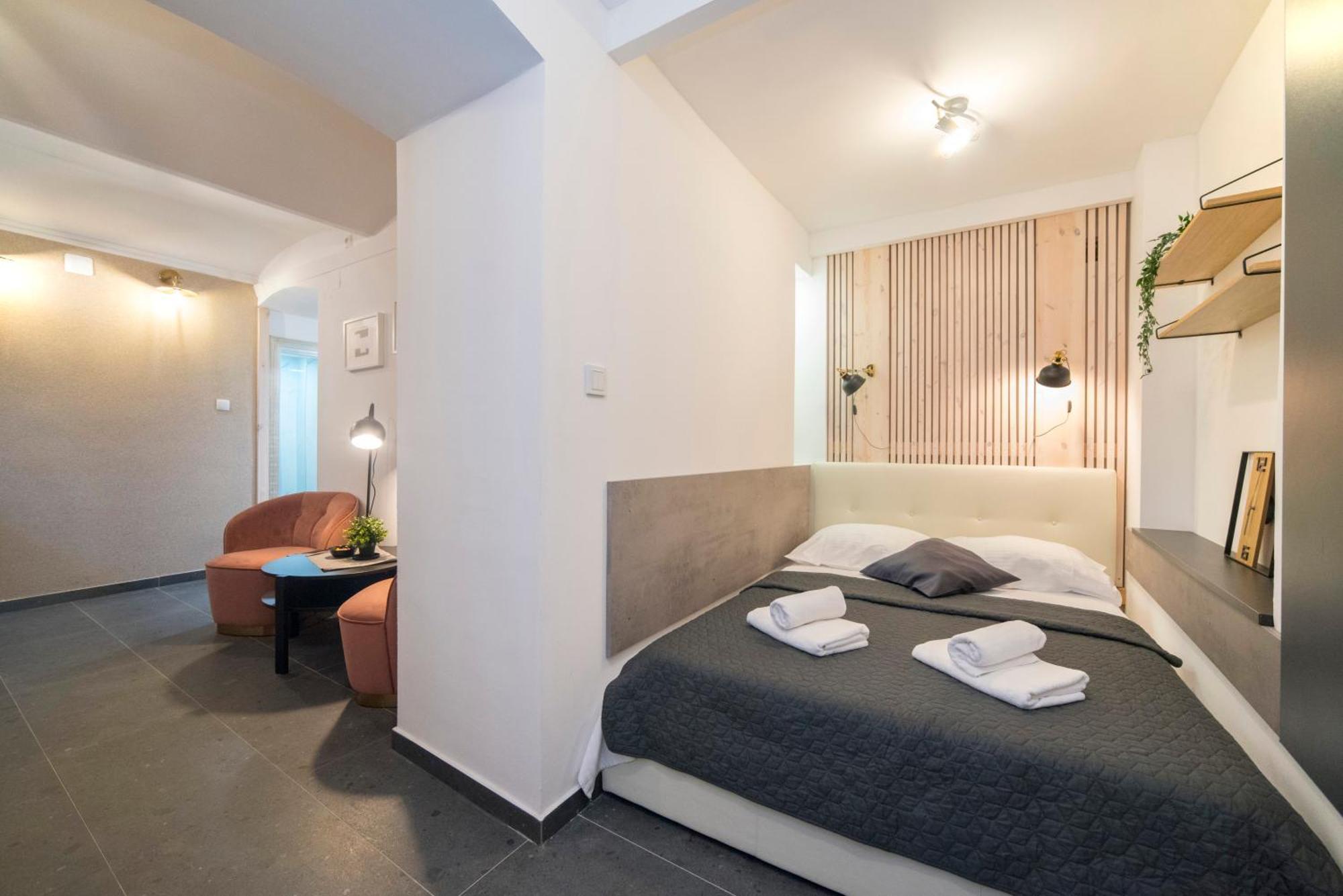 Manuela Varsavska Studio Apartments Zagreb Exteriör bild